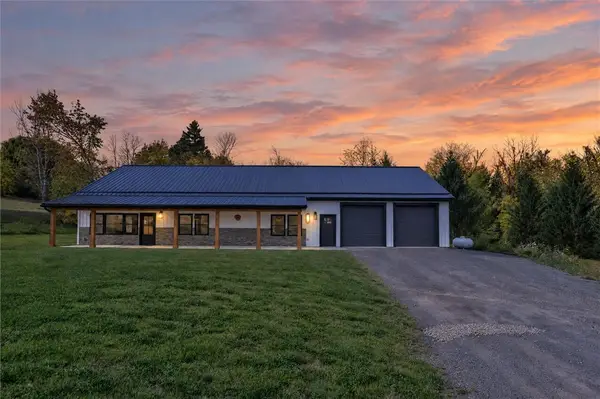 5573 Van Cruyningham Road, Williamson, NY 14589