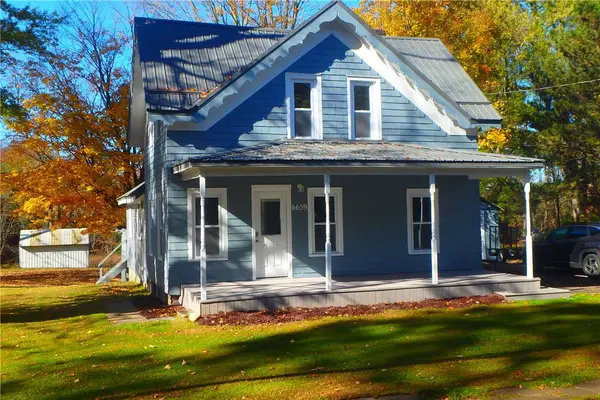 6659 South Street, Red Creek, NY 13143