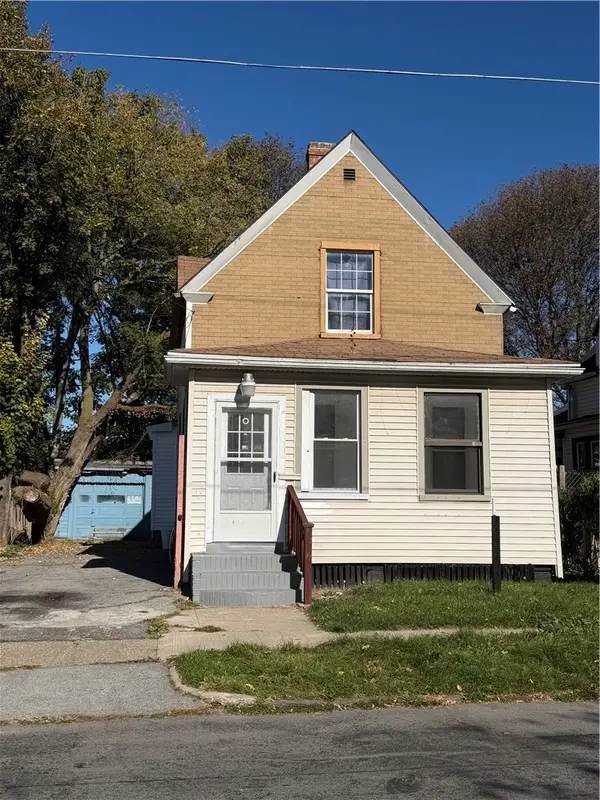 2 Lang Street, Rochester, NY 14621