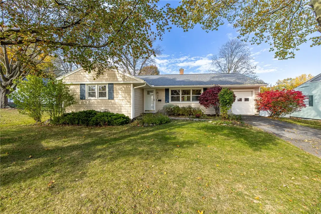 40 Circle Drive, Canandaigua, NY 14424 - #1