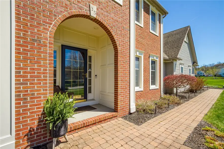 35 Wren Field Lane, Pittsford, NY 14534 - #3