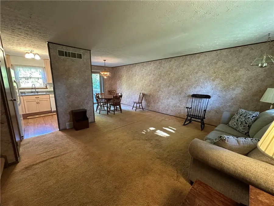 7 Matthew Circle, Rochester, NY 14624 - #3