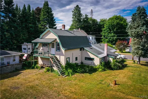 10 E Faville Avenue, Dolgeville, NY 13329