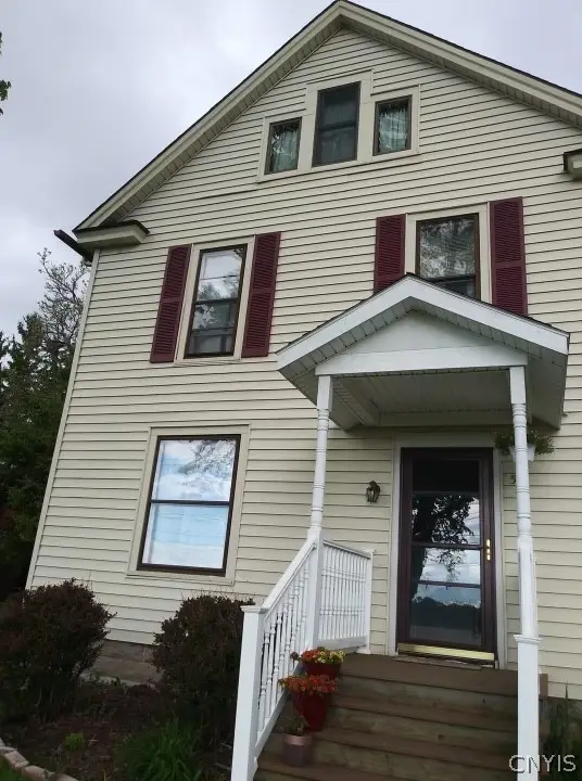 50 S Hunter Avenue, Auburn, NY 13021