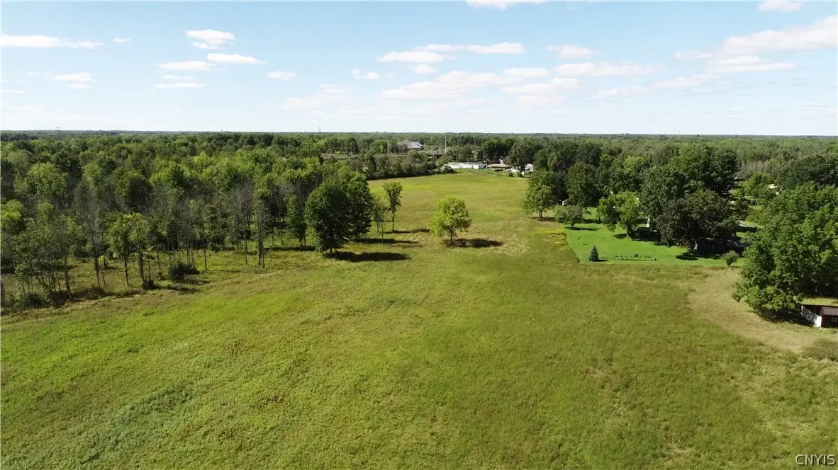 6966 E Taft Road, East Syracuse, NY 13057 - Image #1