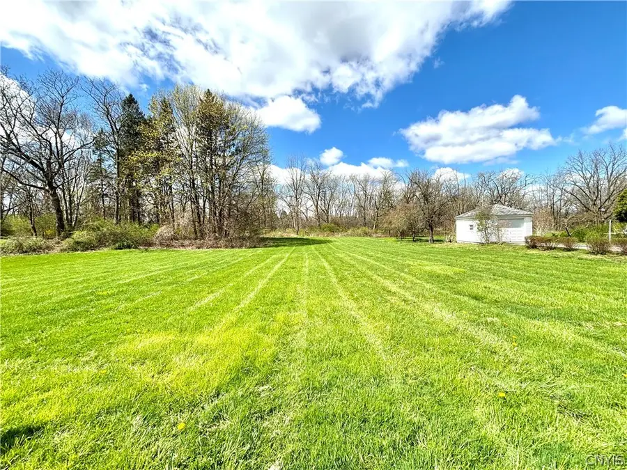 135 Dunning Avenue, Auburn, NY 13021 - Image #2