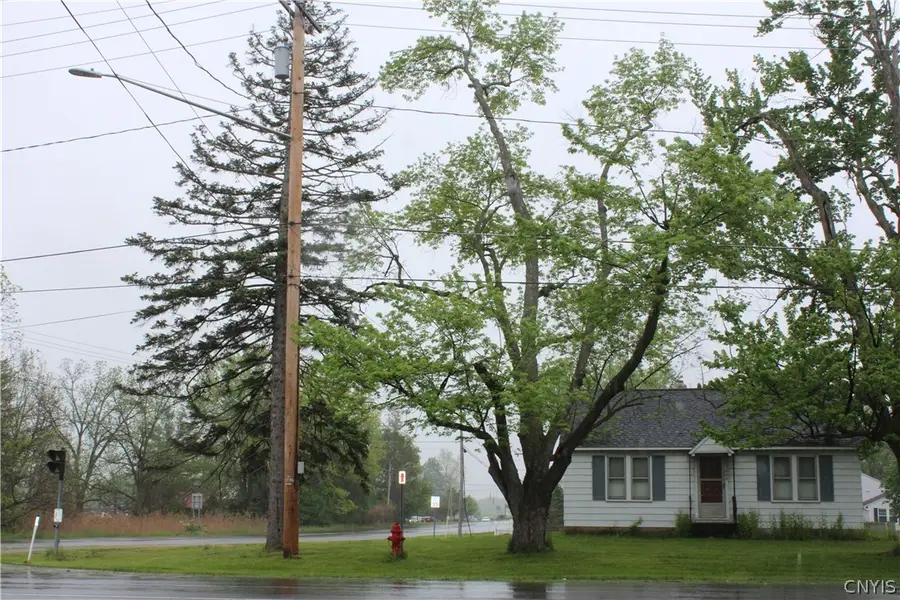 7802 Henry Clay Boulevard, Liverpool, NY 13090 - Image #3