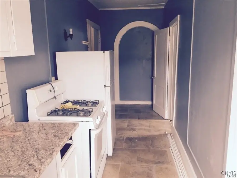 405 E Division Street, Syracuse, NY 13208 - Image #3