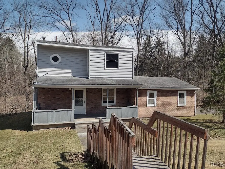 110 Pineview, Ithaca, NY 14850 - Image #1