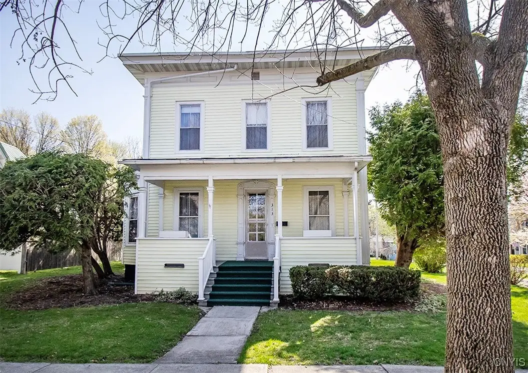 313 Spring Street, Fayetteville, NY 13066 - Image #1