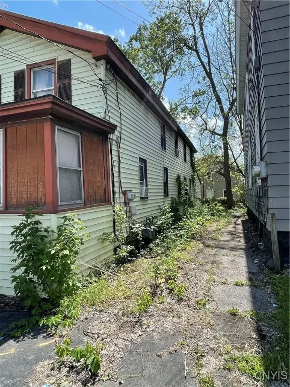 1213 N State Street, Syracuse, NY 13208 - Image #2