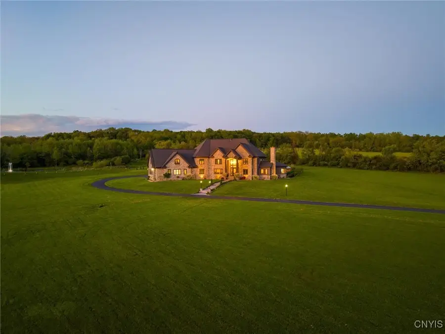 9521 Mallory Road, New Hartford, NY 13413 - Image #3