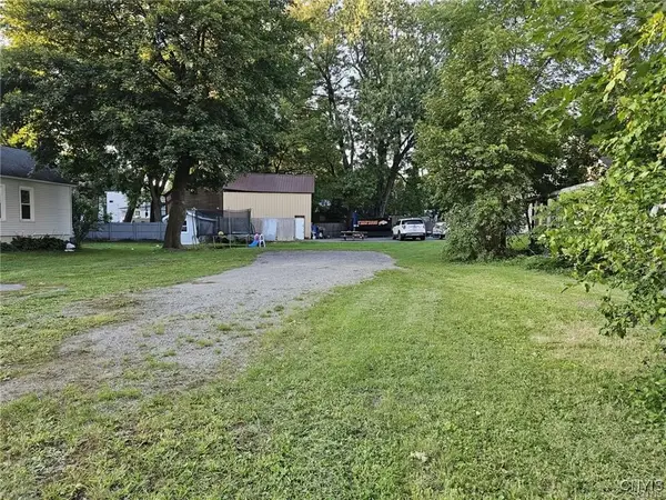 47 Logan Street, Auburn, NY 13021