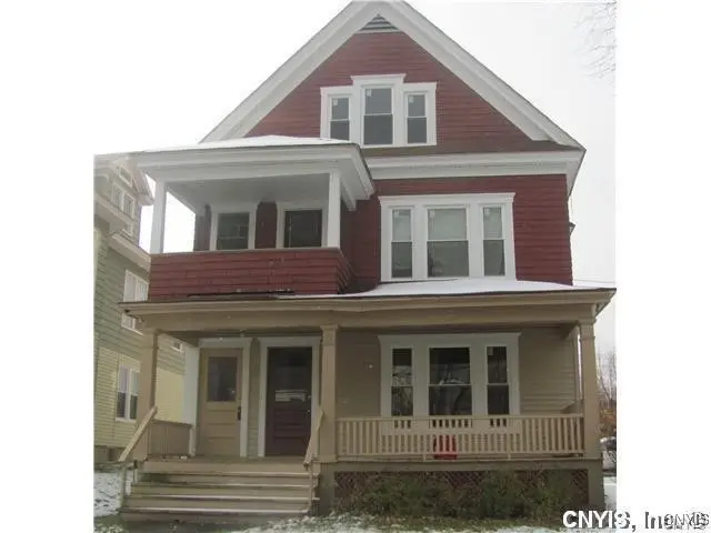 400 Roberts Avenue, Syracuse, NY 13207 - Image #1