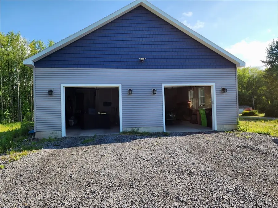 9390 Fox Road, Bridgeport, NY 13030 - Image #3