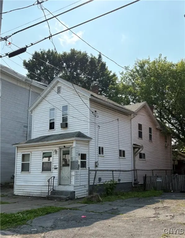 1230 Francis Street, Utica, NY 13502