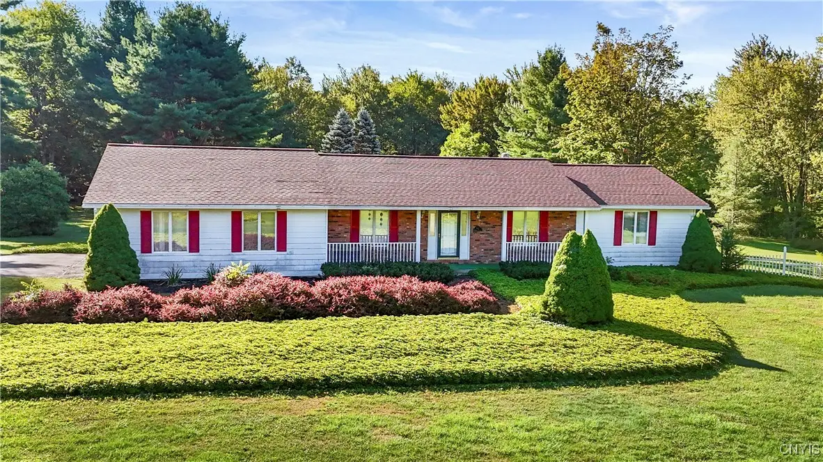 462 Hacadam Road, Sauquoit, NY 13456 - Image #1