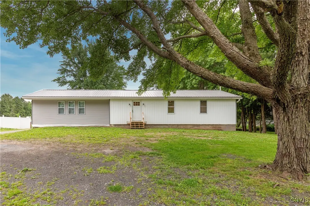 7446 Collamer Road, East Syracuse, NY 13057 - Image #1