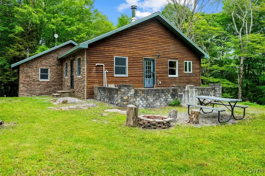 146 Mohawk Drive W, Old Forge, NY 13420 - Image #2