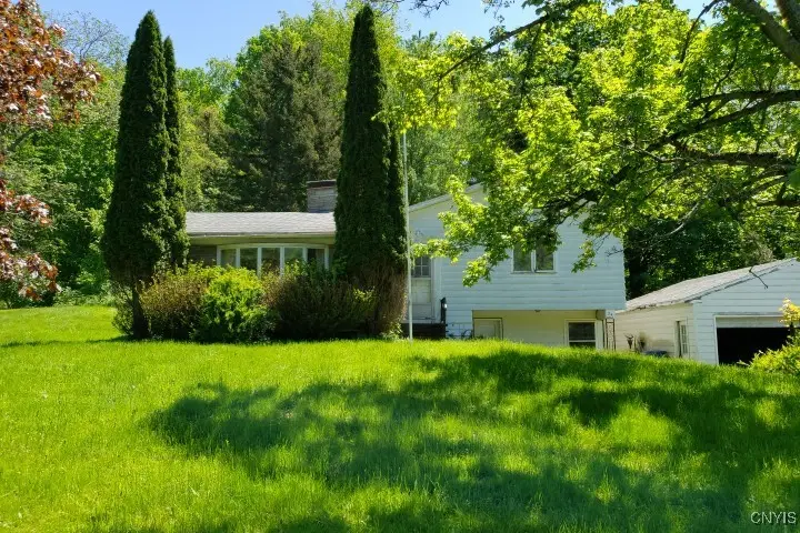 24 Loomis Terrace, Phoenix, NY 13135 - Image #1