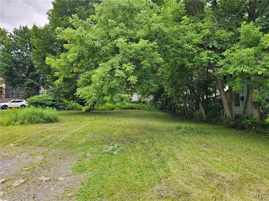 717 Oswego Street, Utica, NY 13502 - Image #3