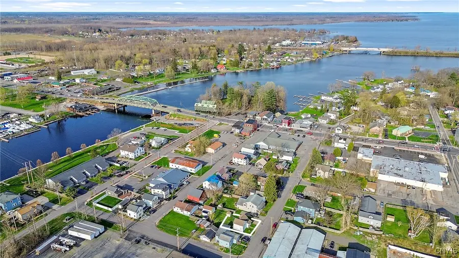 5435 Baldwin Street, Brewerton, NY 13029 - Image #2