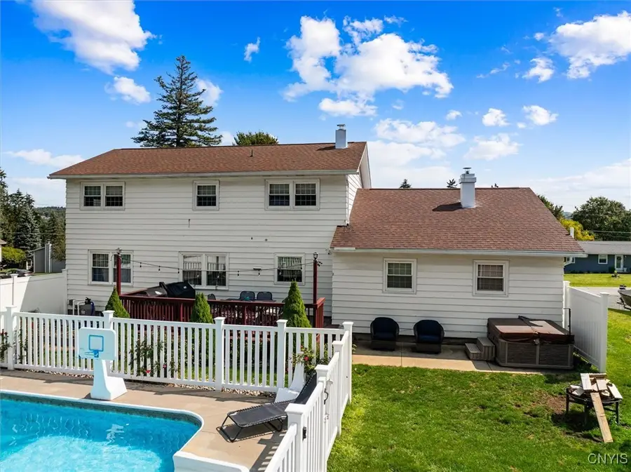 11 Regency Road, New Hartford, NY 13413 - Image #3