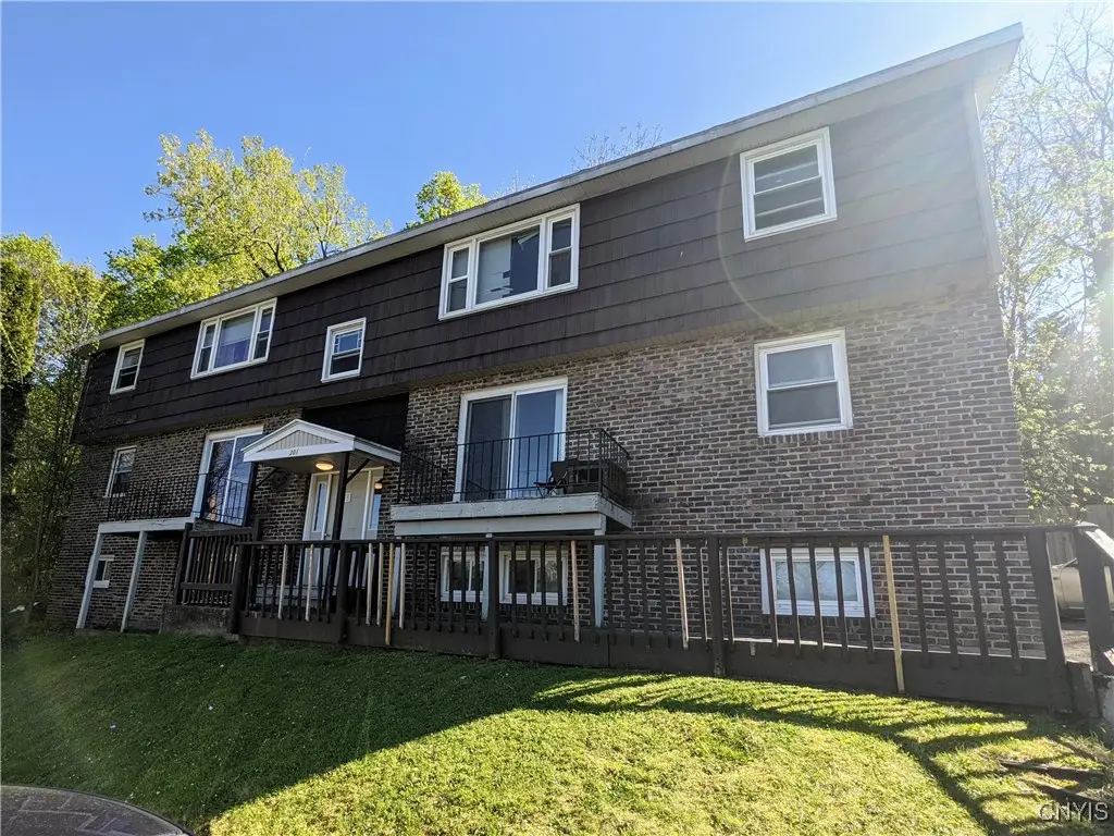 301 1st North Street, Syracuse, NY 13208 - Image #1