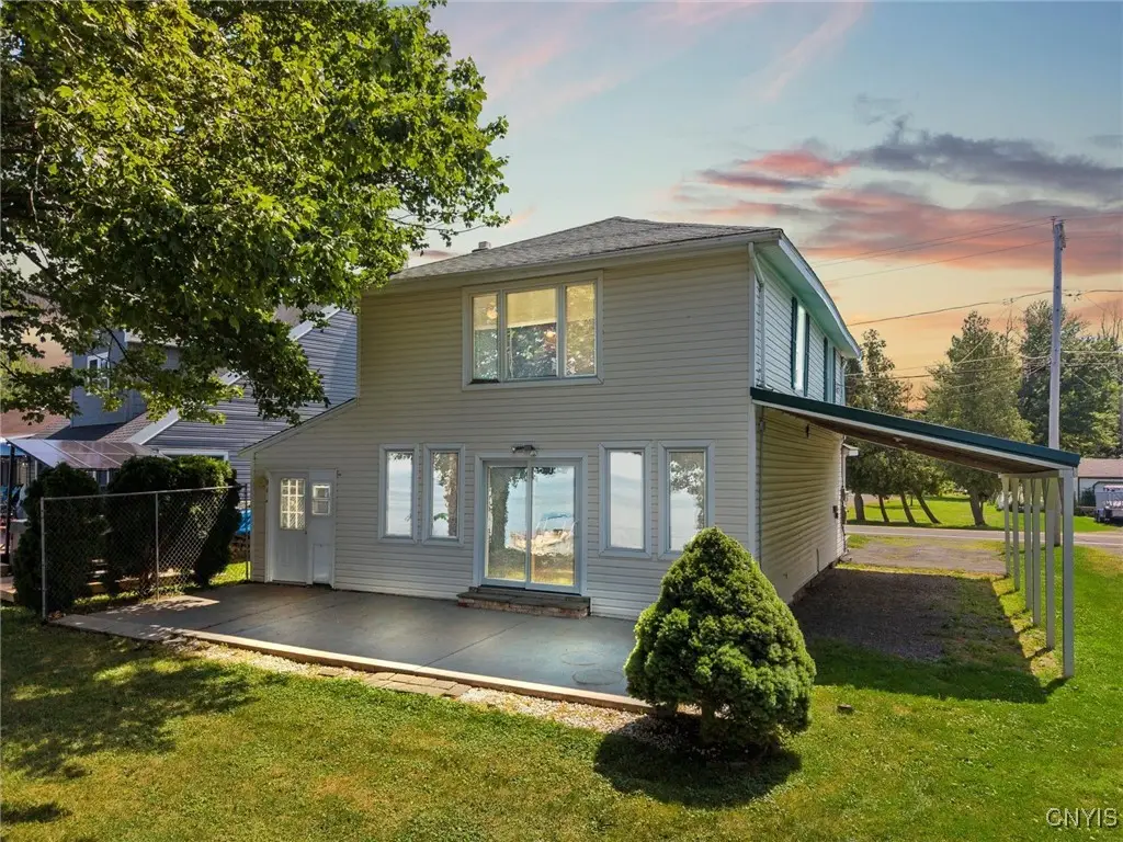 7353 Lakeshore Road, Cicero, NY 13039 - Image #1