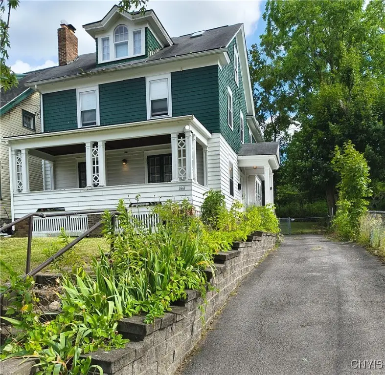 1661 W Onondaga Street, Syracuse, NY 13204 - Image #1