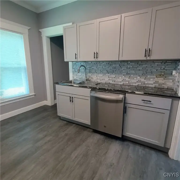 233 Amherst Avenue, Syracuse, NY 13205 - Image #3