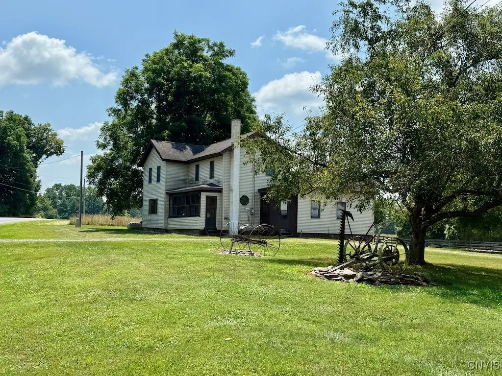 377 Chesbro Road, Pennellville, NY 13132 - Image #1