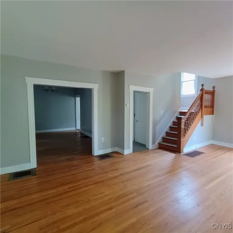 227 Hixson Street, Syracuse, NY 13206 - Image #2