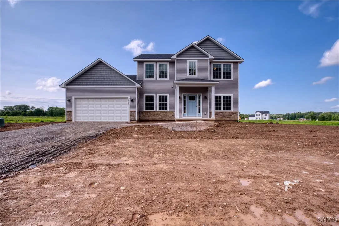 8047 Forest Ridge Lane Lane, Baldwinsville, NY 13027 - Image #1