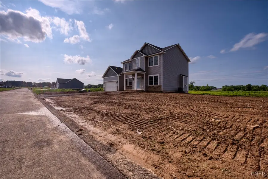 8047 Forest Ridge Lane Lane, Baldwinsville, NY 13027 - Image #3