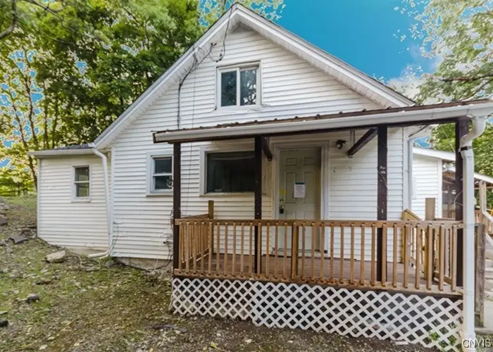 18 Hillside Place, Highland, NY 12528 - Image #2