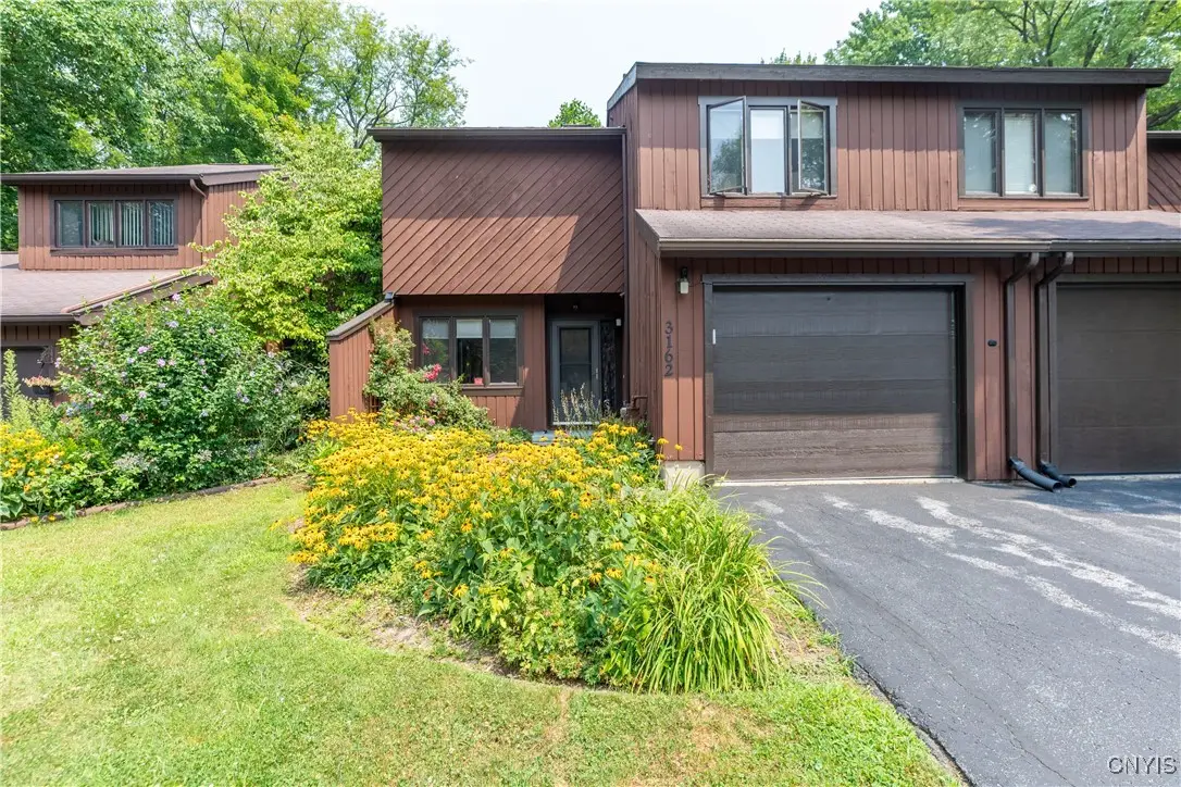 3162 Cadys Arbor, Baldwinsville, NY 13027 - Image #1