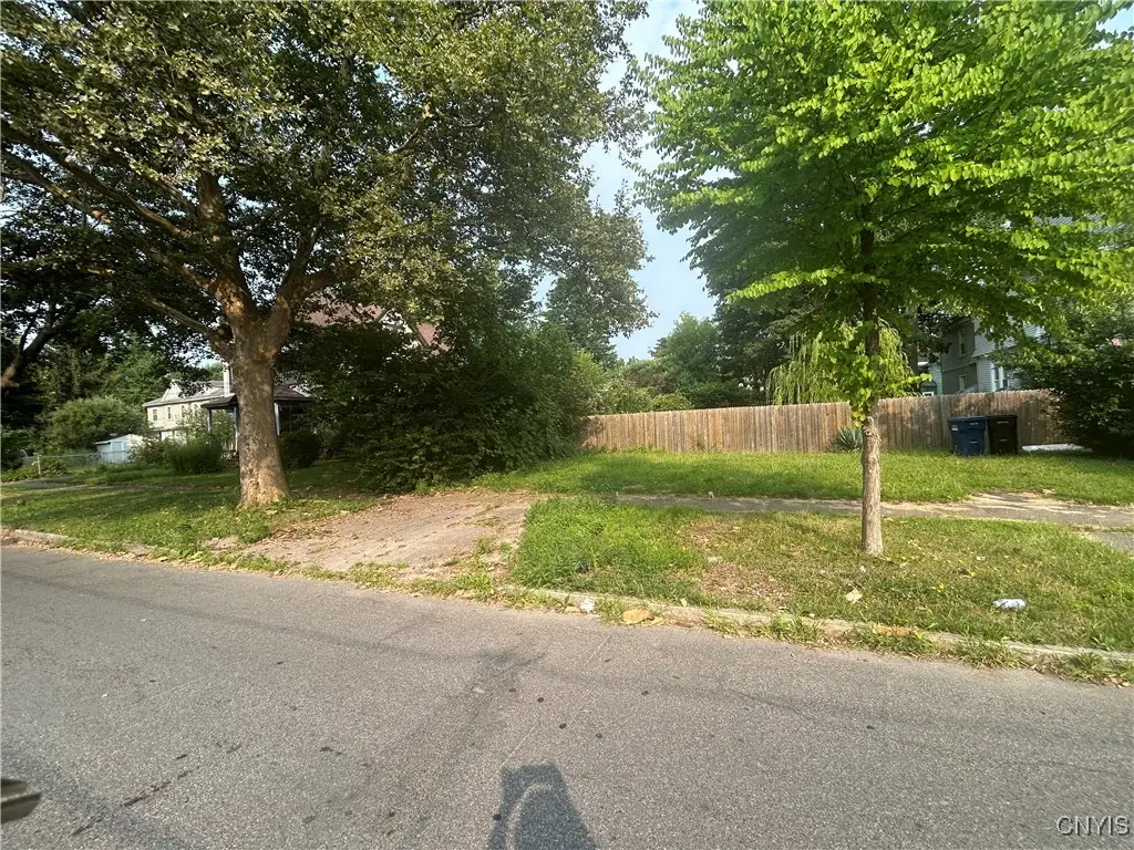 330 Holland Street #32, Syracuse, NY 13204 - Image #1