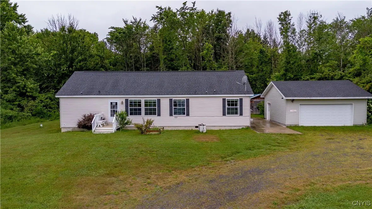 11423 Misty Meadow Drive, Cato, NY 13033 - Image #1