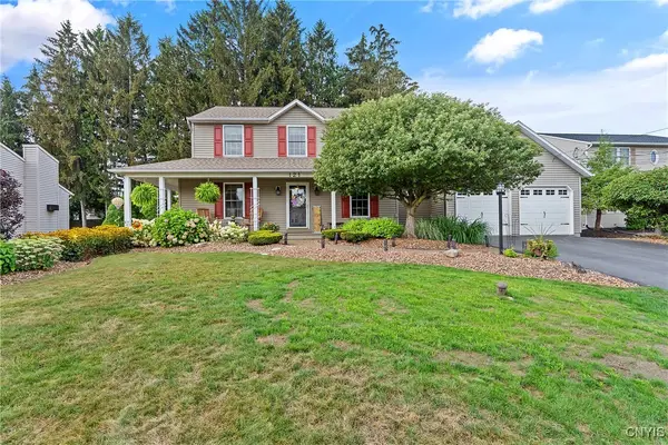 121 Nicks Way, Syracuse, NY 13209