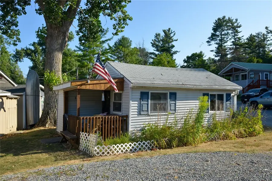 211 Dillon Point Road, Hammond, NY 13646 - Image #2