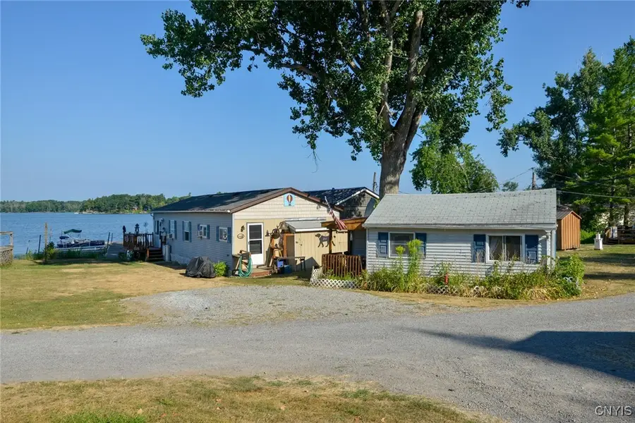 211 Dillon Point Road, Hammond, NY 13646 - Image #3