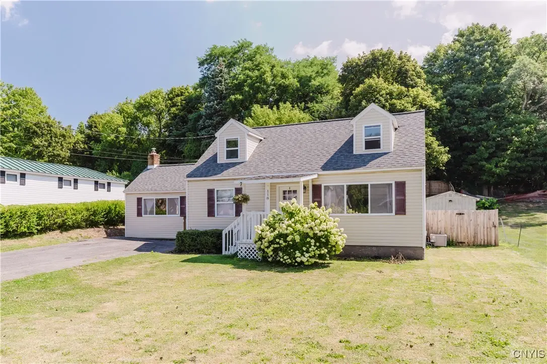 118 Hinsdale Road, Camillus, NY 13031 - Image #1