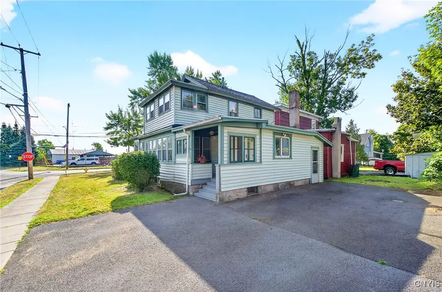 109 Hartwell Avenue, East Syracuse, NY 13057 - Image #3