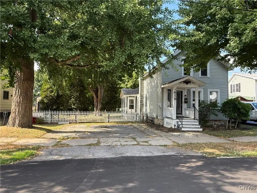 618 Montgomery Street, Ogdensburg, NY 13669 - Image #2