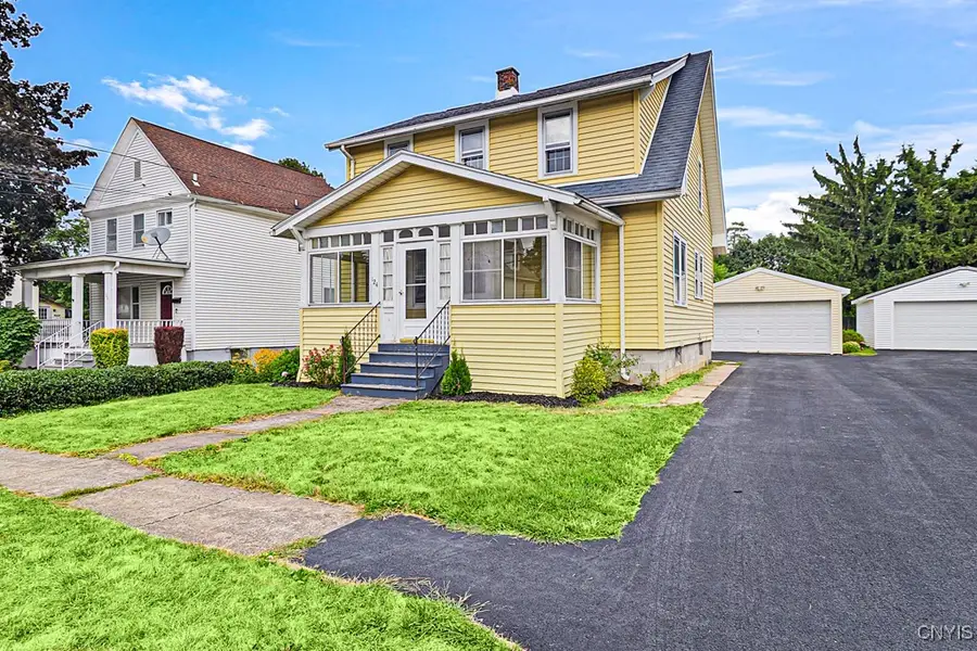 124 Richardson Avenue, Utica, NY 13502 - Image #2