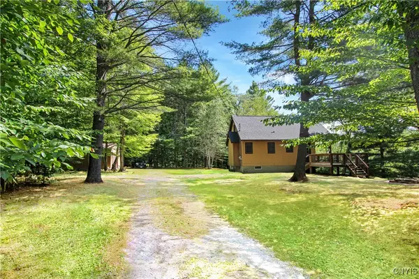 5108 Rugby Road, Brantingham, NY 13312