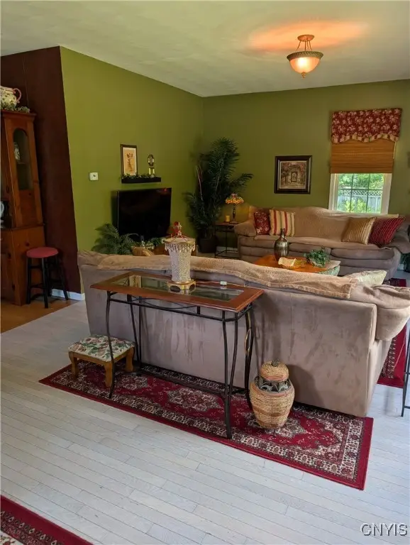 9549 Horseshoe Island Road, Clay, NY 13041 - Image #2