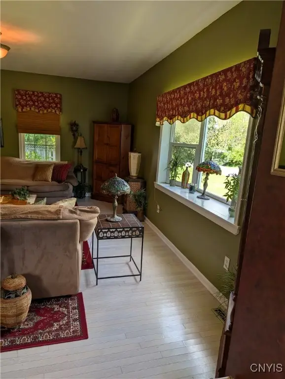 9549 Horseshoe Island Road, Clay, NY 13041 - Image #3