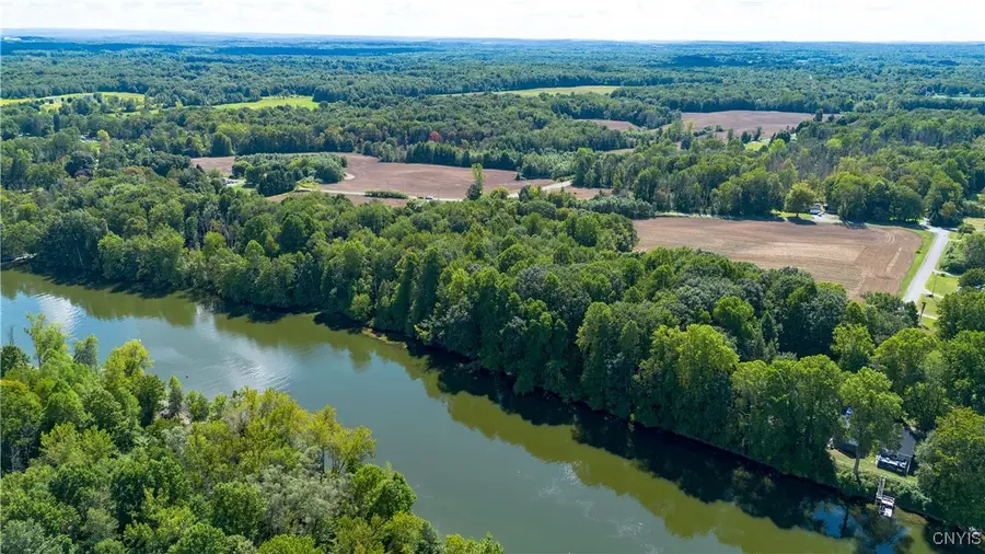 36 Whitewood Tract, Phoenix, NY 13135 - Image #2